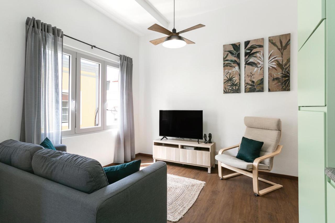 Old Town House Apartment เปนิช ภายนอก รูปภาพ
